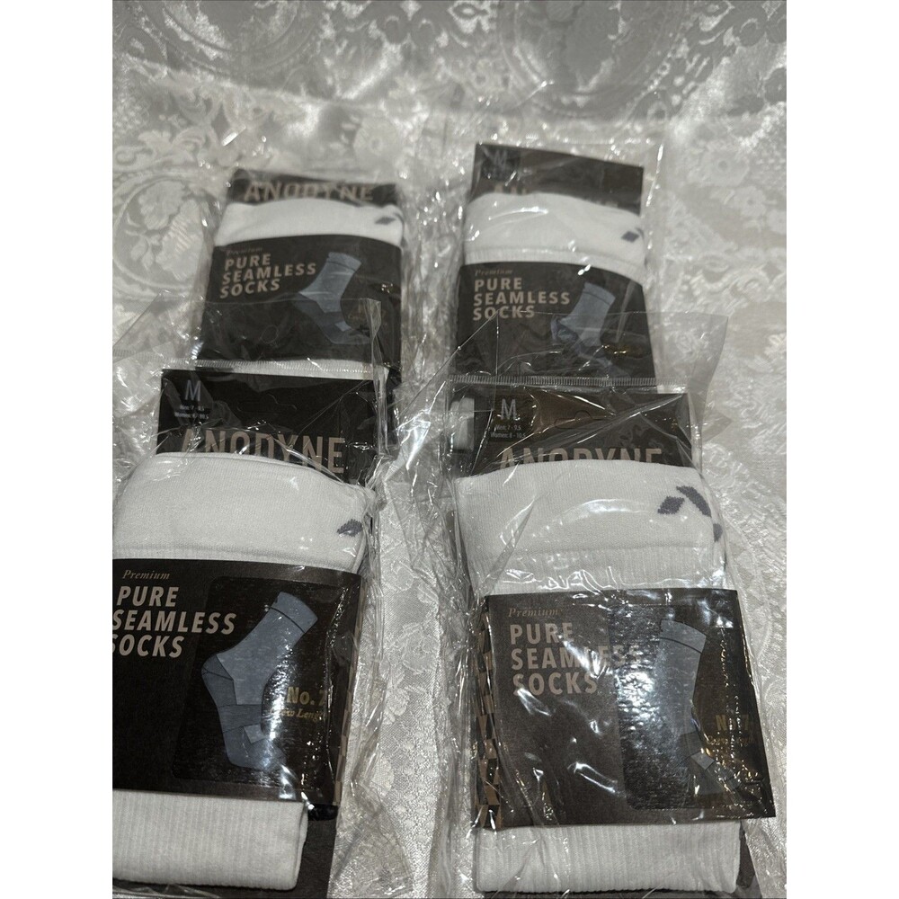 Anodyne Socks Pure Seamless Size M -men7-9.5 W 8-10.5